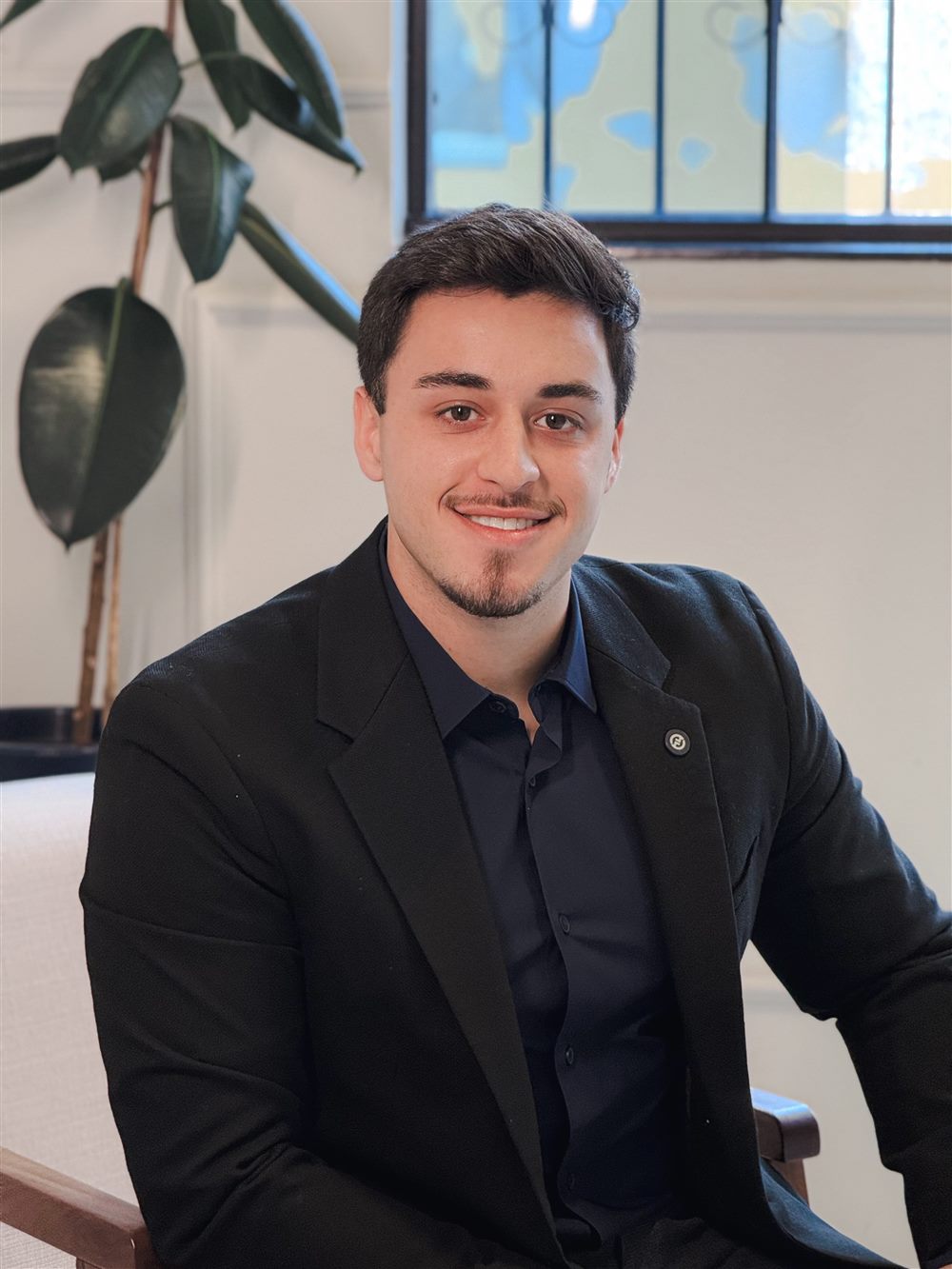 Dr. Luca Maturo, cirurgião-dentista